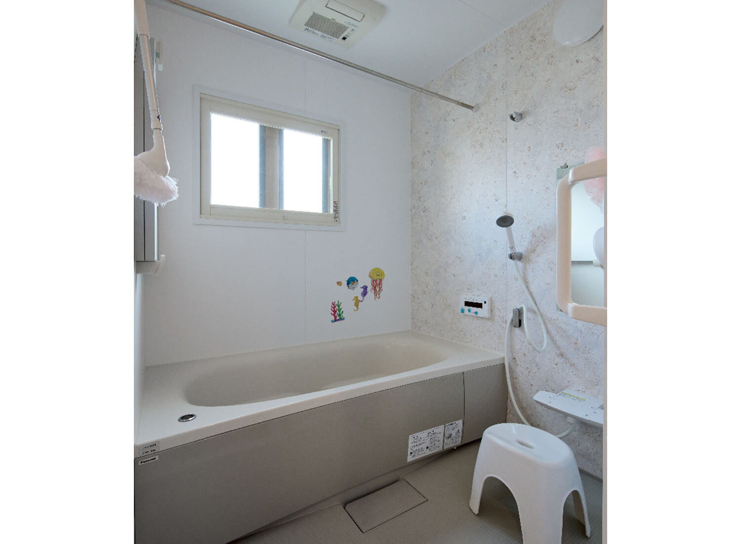 BATH ROOM