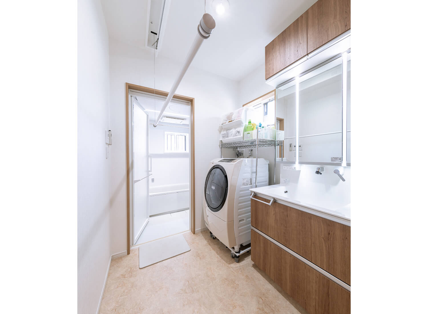 BATH&WASH ROOM