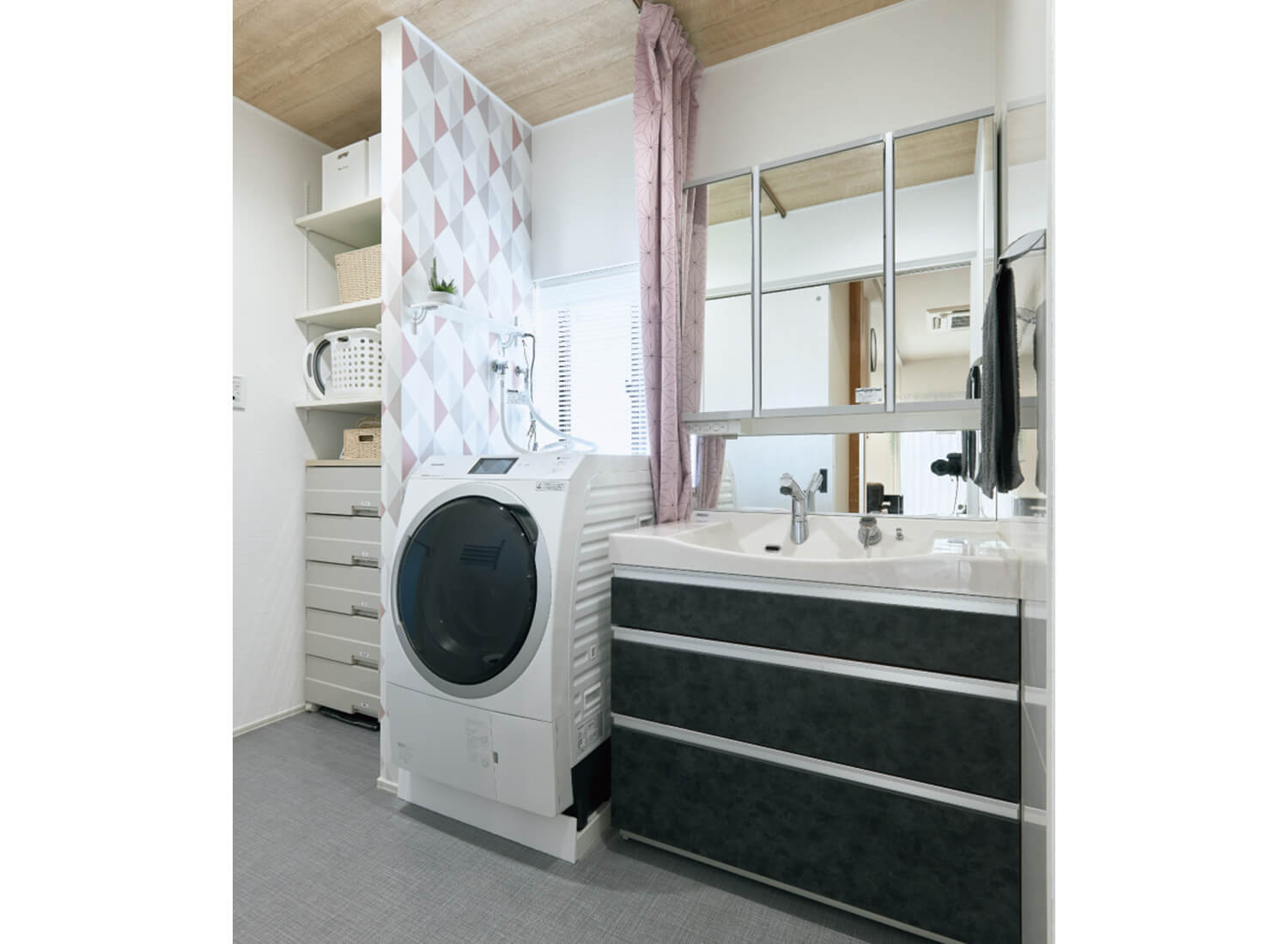 WASH ROOM