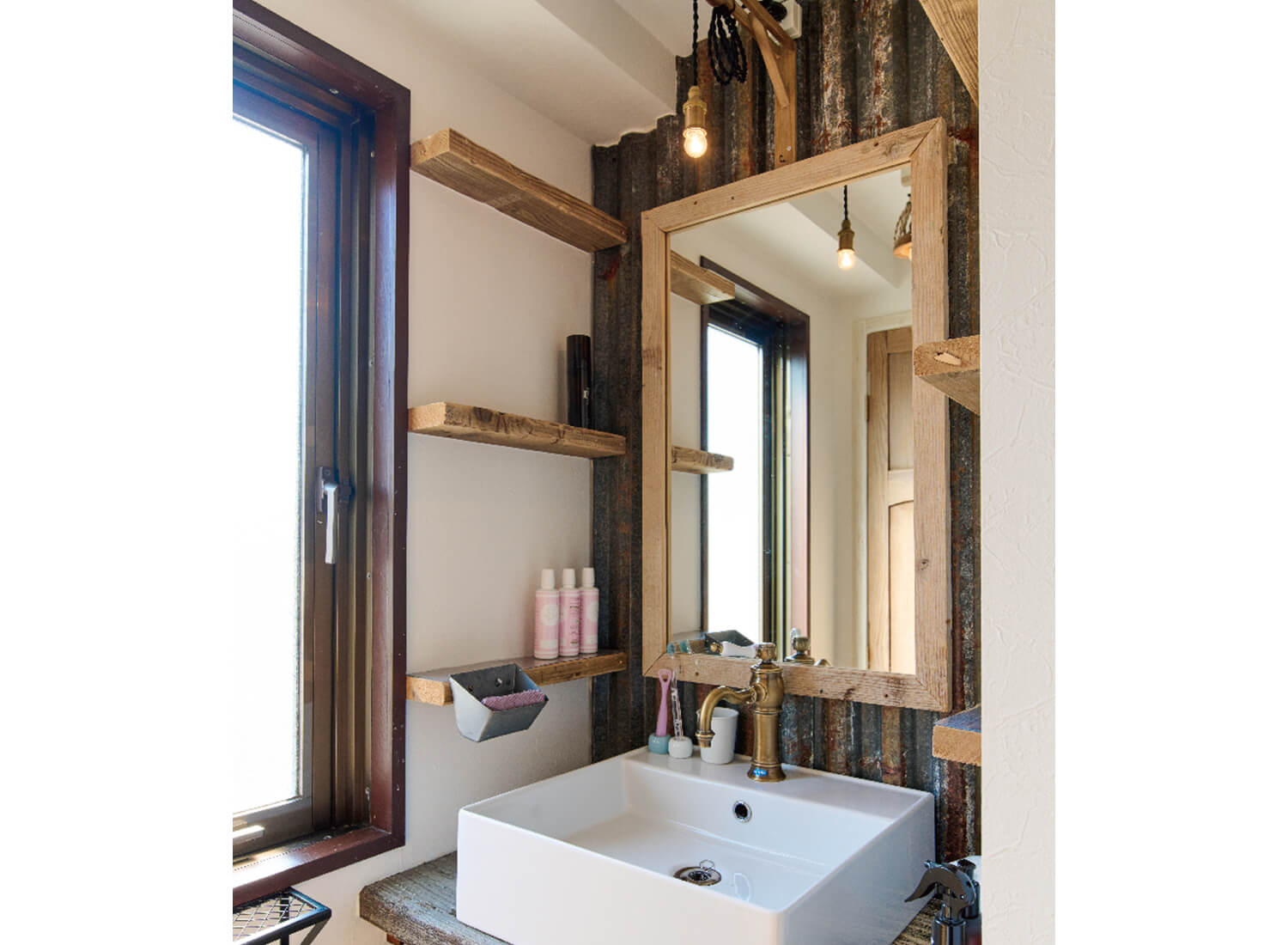 WASH ROOM